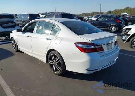 2017 Honda Accord Sport z USA, uszkodzony, nr VIN 1HGCR2F58HA169966